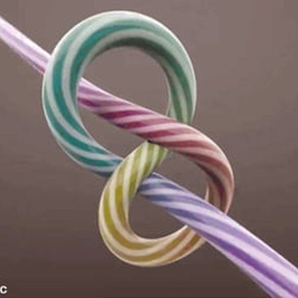 Mathematics, knots, loops, eternity. A trip to the mathematical candy factory. By Inigo Quilez.