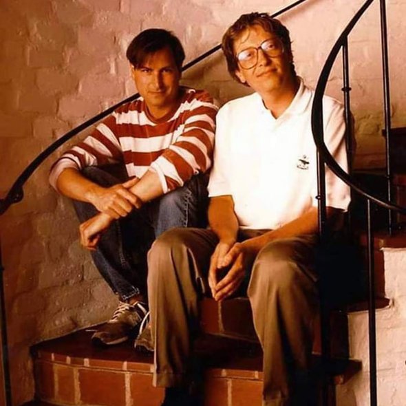 Steve Jobs and Bill Gates in 1991