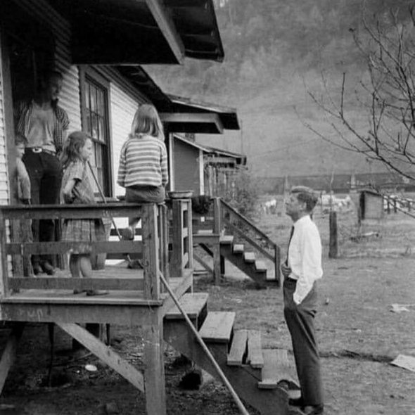 John F. Kennedy campaigning Door-to-Door in West Virginia (1960)